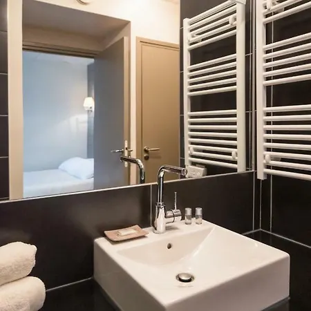 Lejlighed Palais Rinour - Cosy Close To Stations - Welkeys