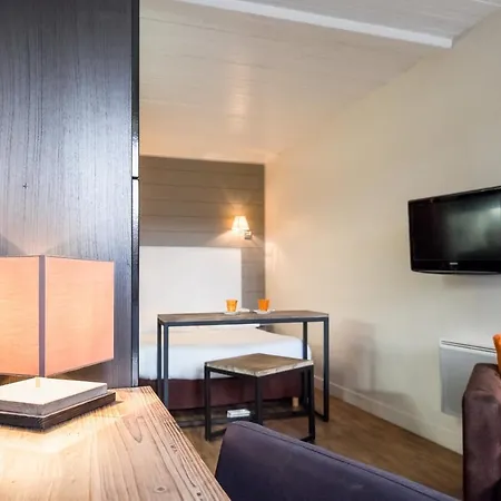 Palais Rinôur - Cosy Close To Stations&old - Welkeys *